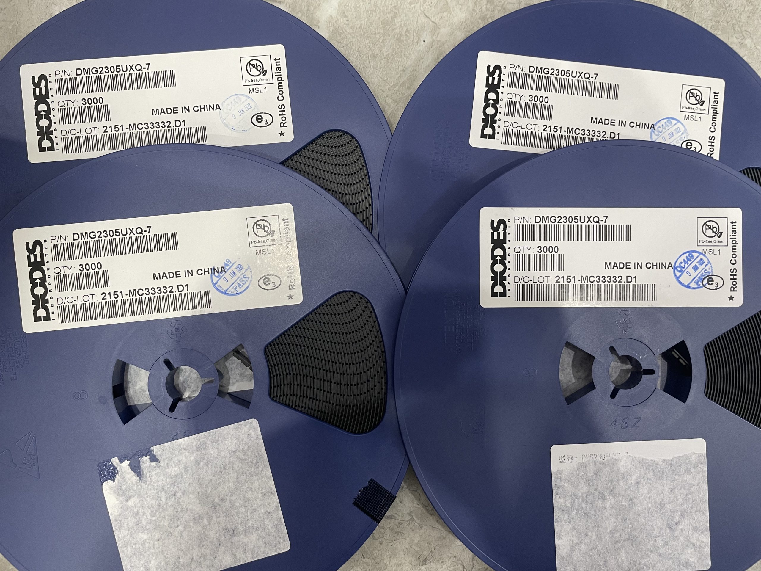Diodes DMG2305UXQ-7 Power MOSFET