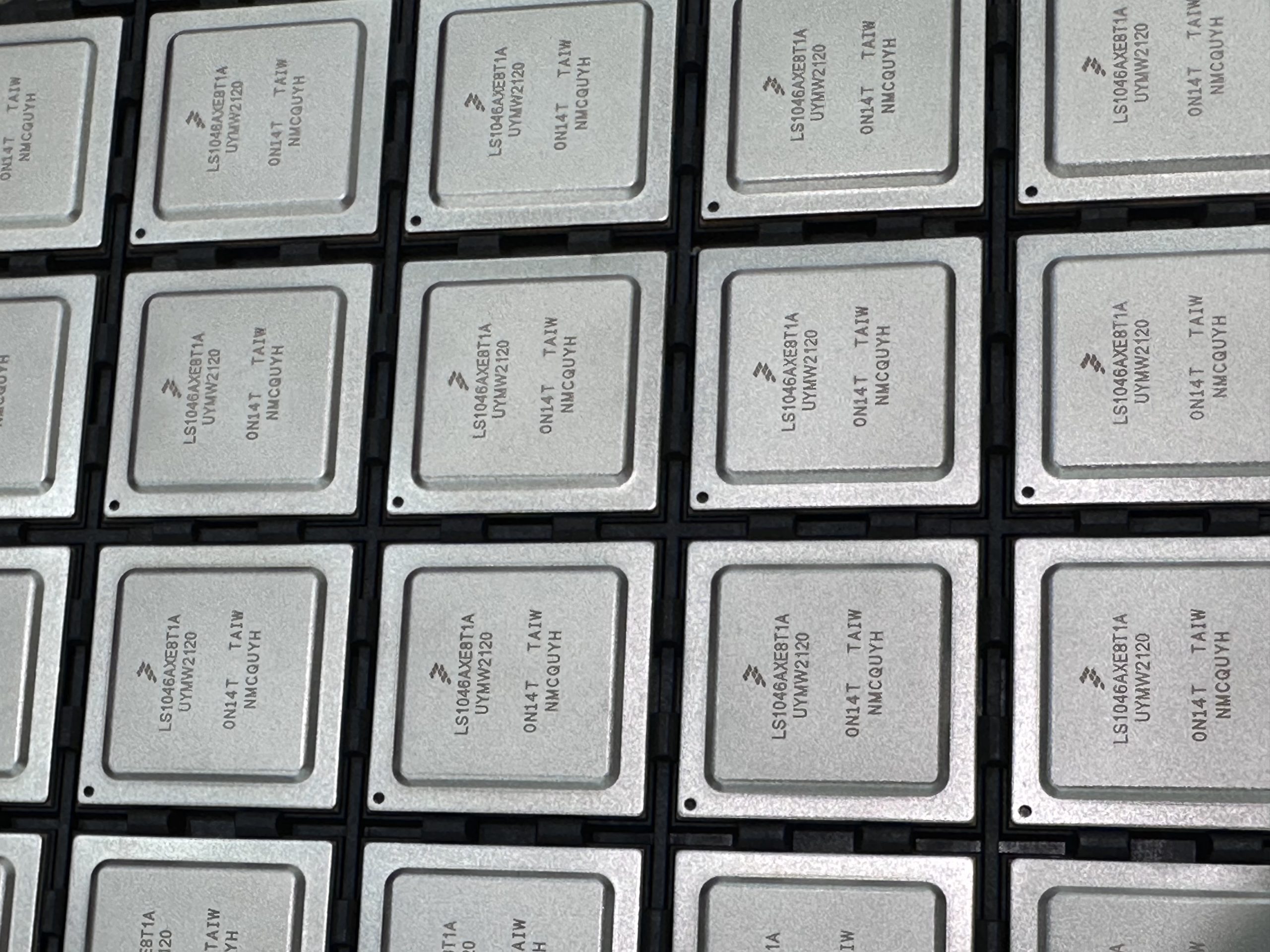 NXP LS1046AXE8T1A Communications Processor